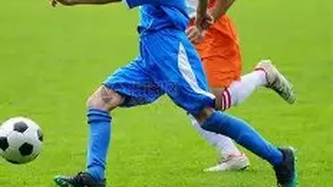 “悲悼至深！戴琳紧急捐款五千，力挽球迷生命于危难之际，过往争议此刻不再！”